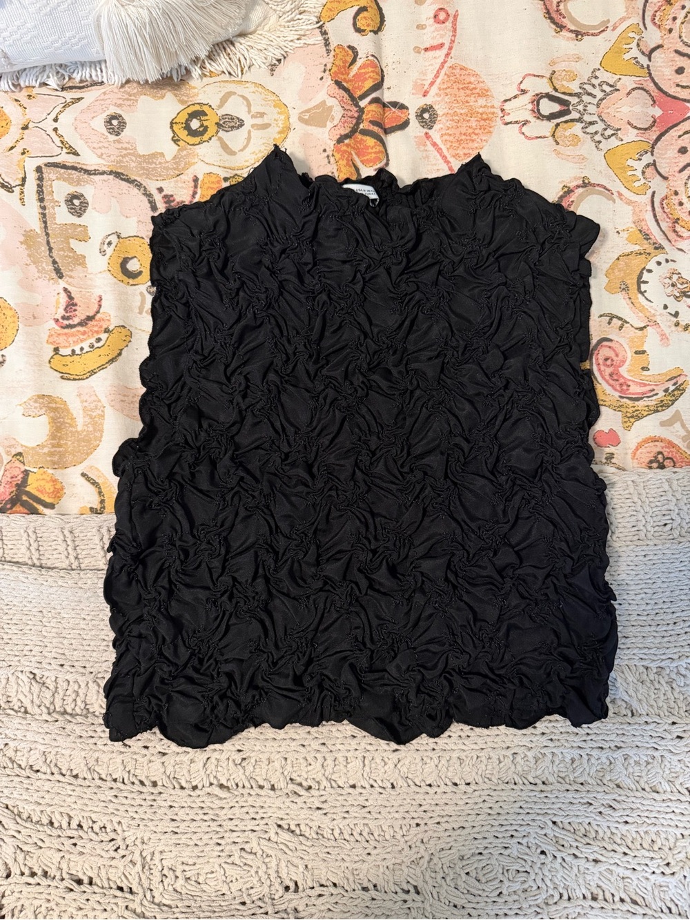 Zara Textured Black Sleeveless Top